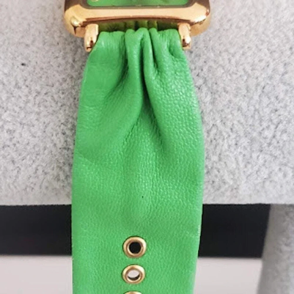 Joan Rivers Classics Green Leather Band Square Gold Tone Quartz Watch Running - Picture 9 of 10